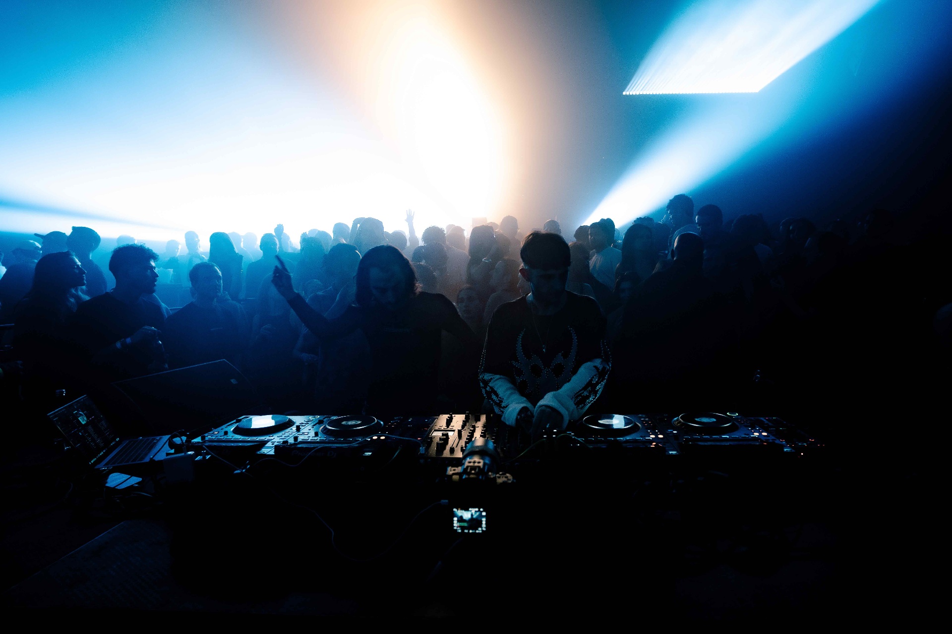 DJ blue