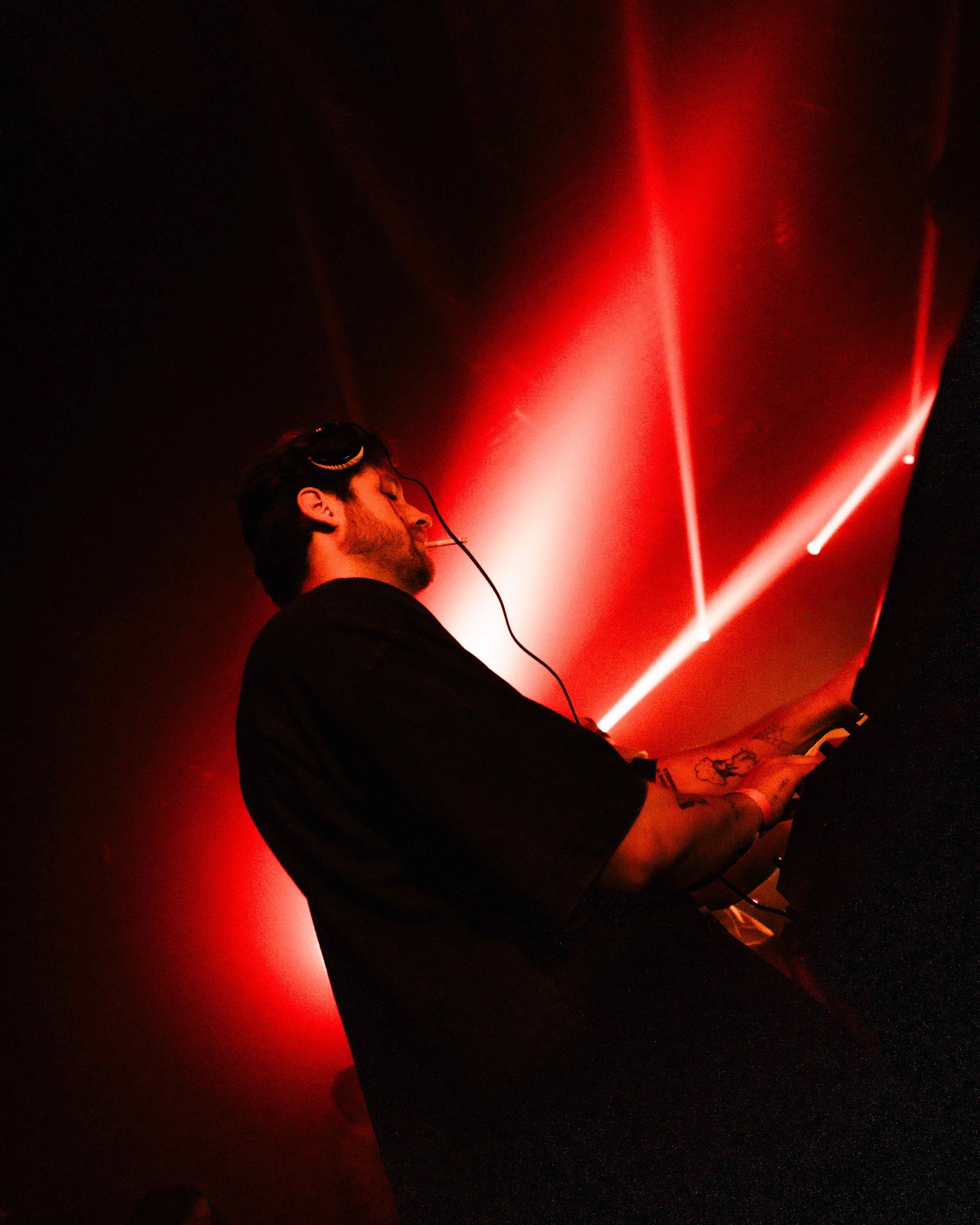 Artist red lights